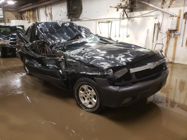 Salvage cars for sale from Copart Casper, WY: 2004 Chevrolet Avalanche