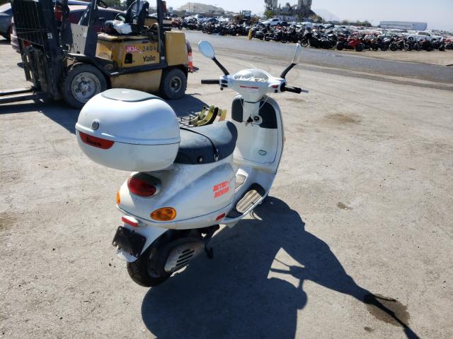 2001 VESPA C161C ZAPC161C215002244