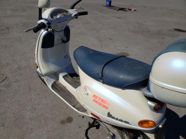 2001 VESPA C161C ZAPC161C215002244