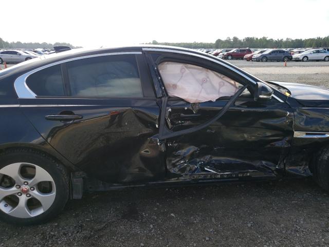 2017 JAGUAR XE SAJAR4BG5HA962071