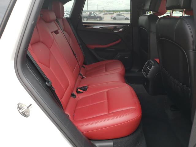 2017 PORSCHE MACAN WP1AA2A56HLB83050