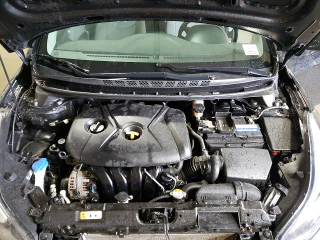 2016 HYUNDAI ELANTRA SE 5NPDH4AEXGH661270
