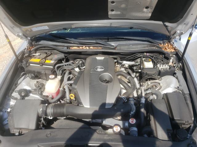 2017 LEXUS IS 200T JTHBA1D23H5048757