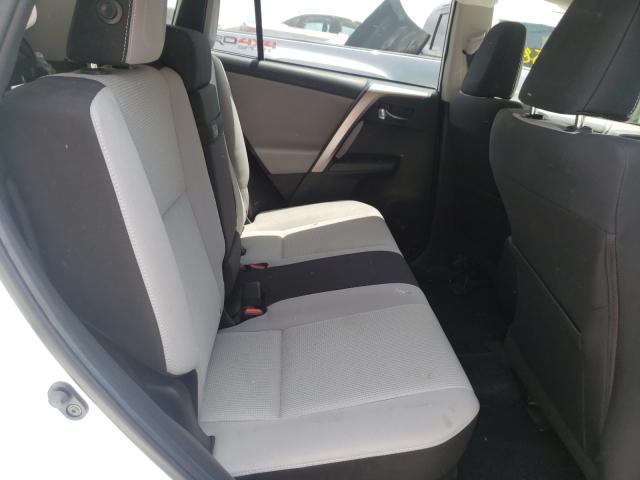 2018 TOYOTA RAV4 HV LE JTMRJREV4JD221110