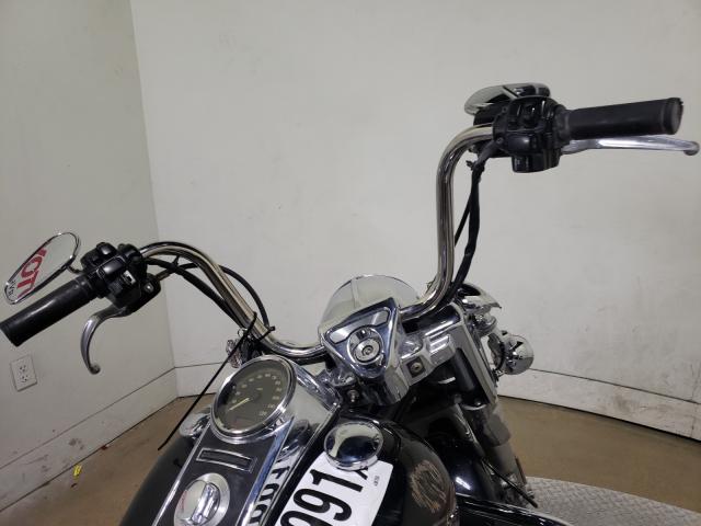 2011 HARLEY-DAVIDSON FLHR 1HD1FB41XBB658108