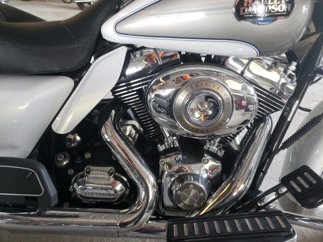 2009 HARLEY-DAVIDSON FLHTCU 1HD1FC4389Y631858