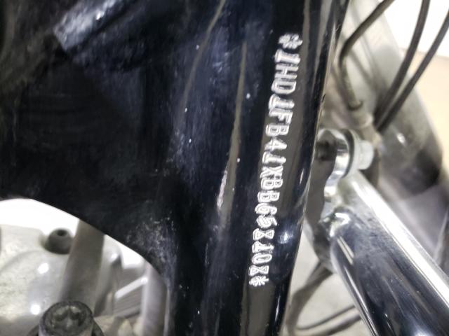 2011 HARLEY-DAVIDSON FLHR 1HD1FB41XBB658108