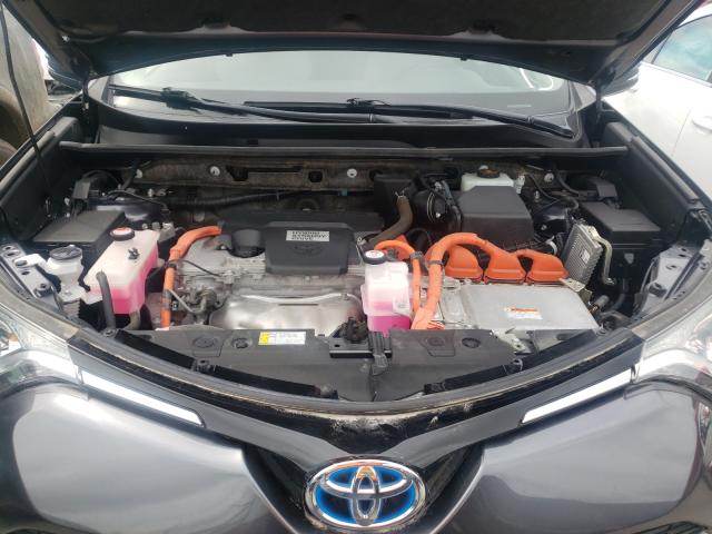 2016 TOYOTA RAV4 HV XL JTMRJREV9GD042117