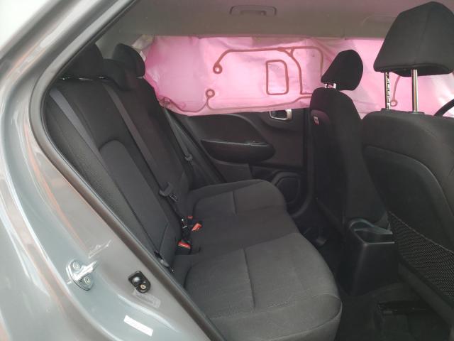 2021 HYUNDAI VENUE SE KMHRB8A31MU094974