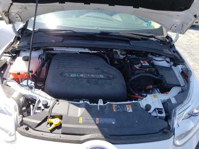 2014 FORD FOCUS BEV 1FADP3R40EL304848