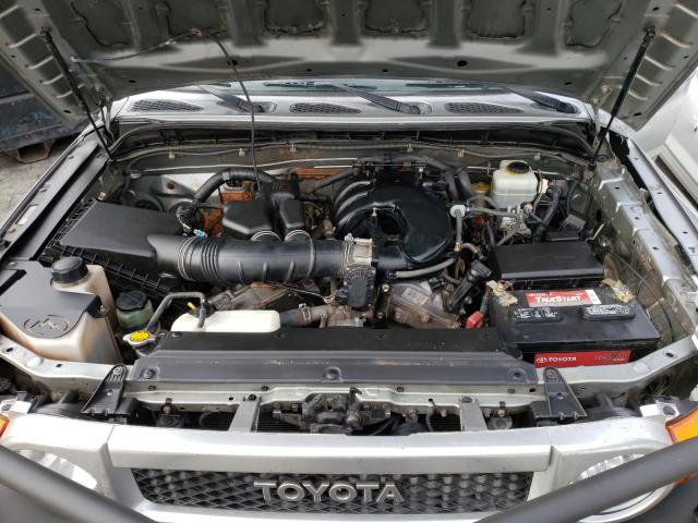 2010 TOYOTA FJ CRUISER JTEBU4BF2AK087035