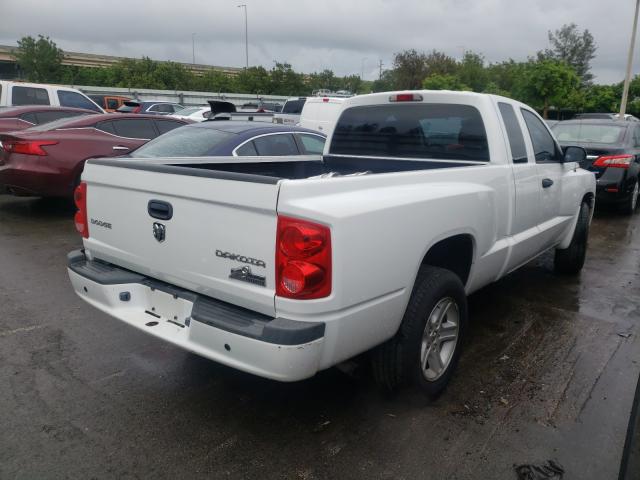 2011 DODGE DAKOTA SLT 1D7RE3BK6BS688138