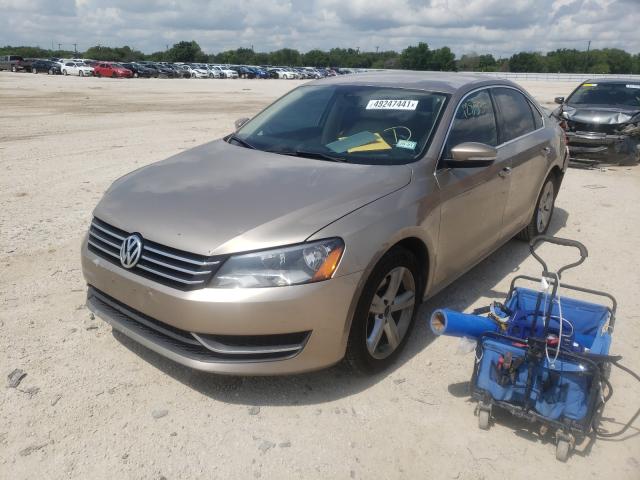 2015 VOLKSWAGEN PASSAT SE 1VWBT7A33FC027599