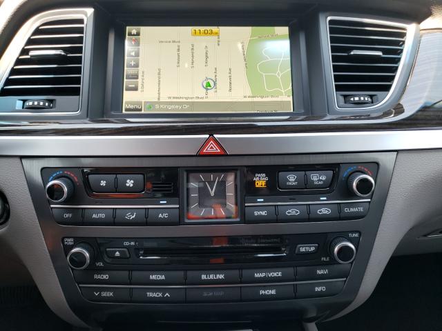 2017 GENESIS G80 BASE KMHGN4JE3HU175652