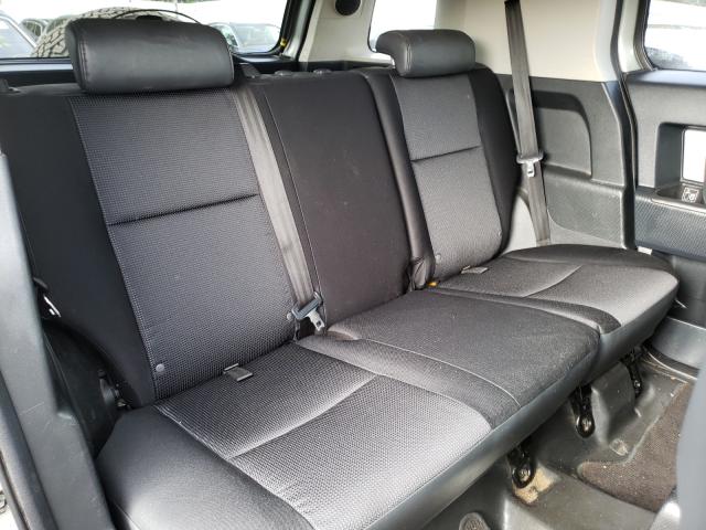 2010 TOYOTA FJ CRUISER JTEBU4BF2AK087035