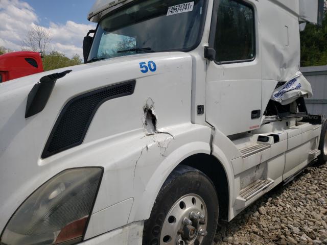 2014 VOLVO VN VNL 4V4NC9EH5EN165850