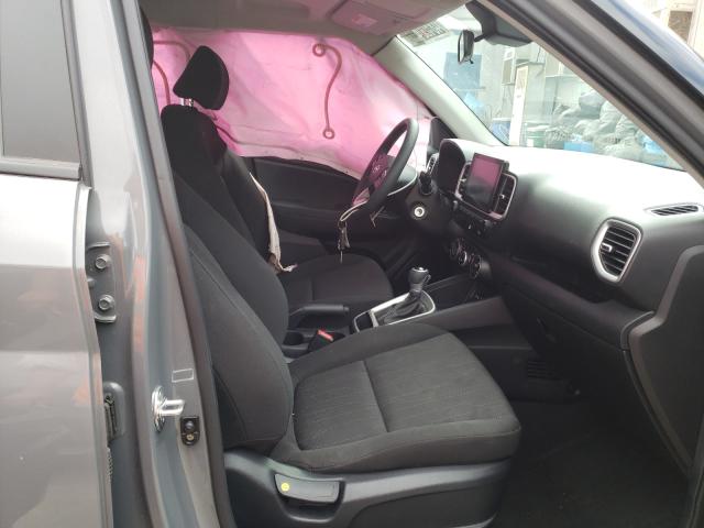 2021 HYUNDAI VENUE SE KMHRB8A31MU094974