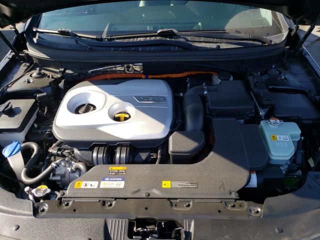 2017 HYUNDAI SONATA PLU KMHE54L20HA067386