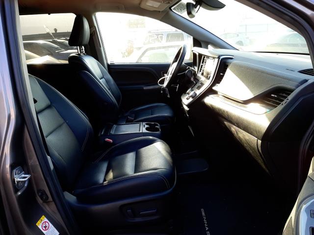 2019 TOYOTA SIENNA SE 5TDXZ3DC5KS004393