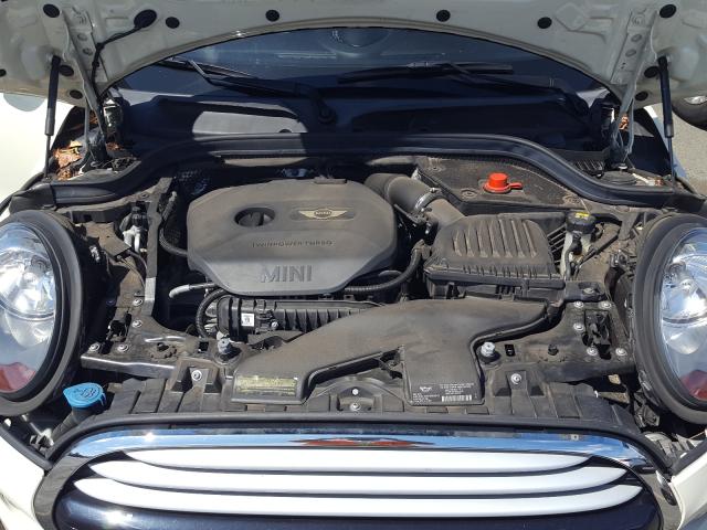 2015 MINI COOPER CLU WMWXM5C53FT941146