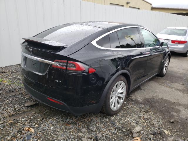 2017 TESLA MODEL X 5YJXCDE23HF051237