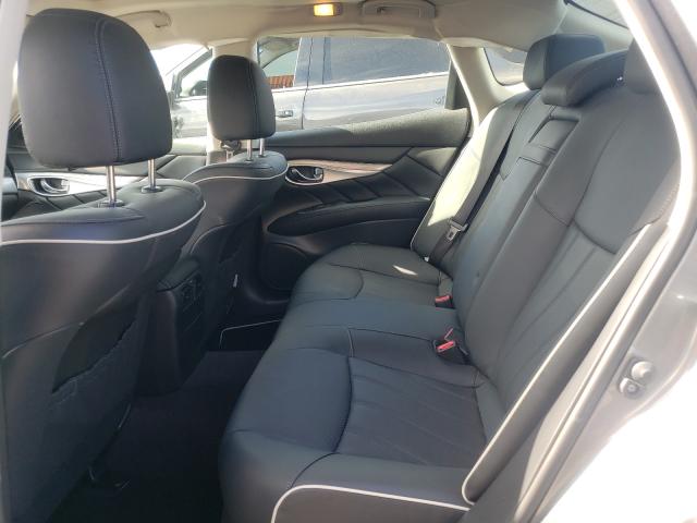 2018 INFINITI Q70 3.7 LU JN1BY1AP1JM180654