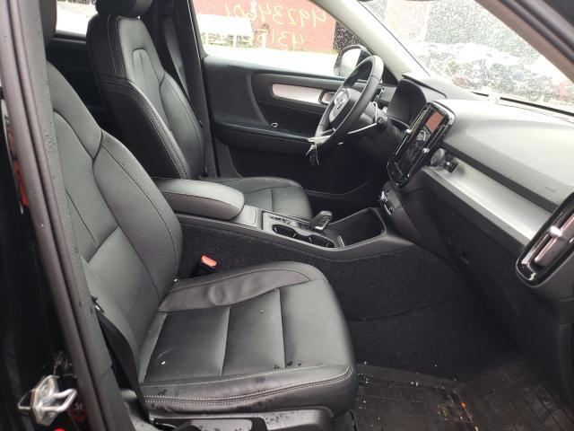 2019 VOLVO XC40 T5 MO YV4162UK7K2054796