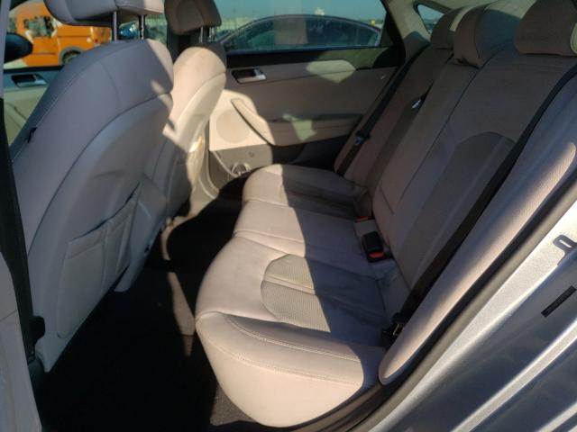  HYUNDAI SONATA 2015 Серебристый