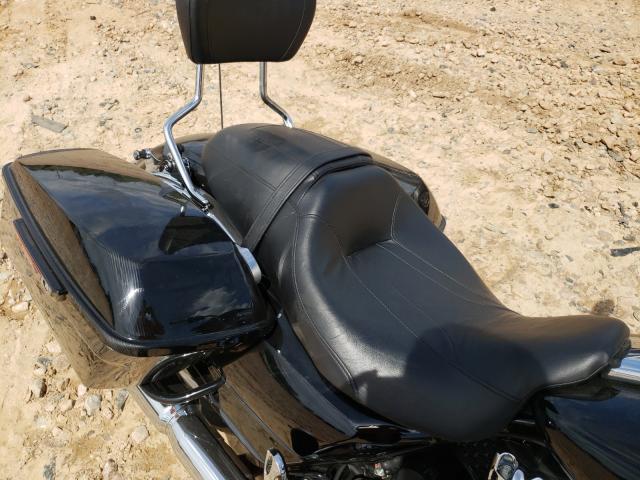 2017 HARLEY-DAVIDSON FLTRX ROAD 1HD1KHC14HB635383