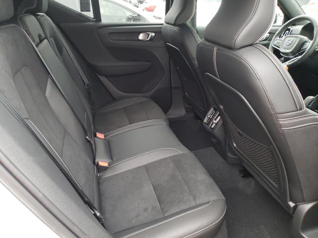 2021 VOLVO XC40 T5 R- YV4162UM2M2589233