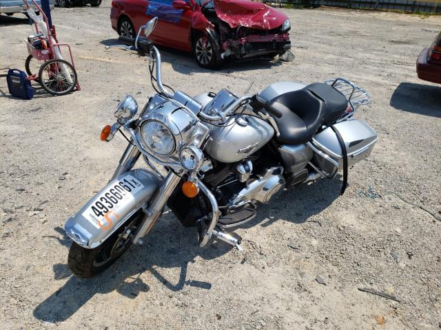 2019 HARLEY-DAVIDSON FLHR 1HD1FBC18KB636559