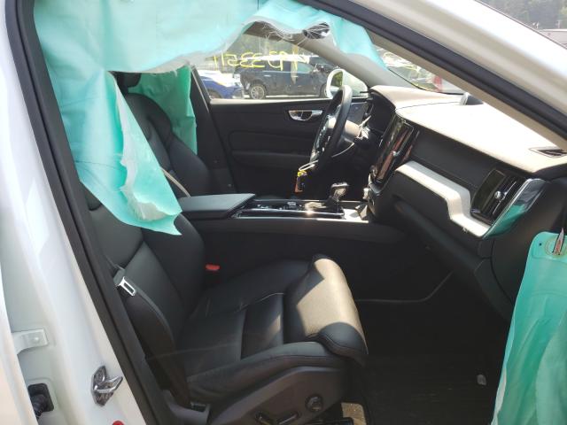 2018 VOLVO XC60 T6 IN YV4A22RL8J1076386