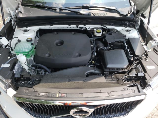 2021 VOLVO XC40 T5 MO YV4162UK6M2398588