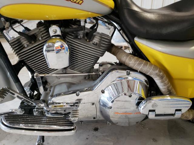 2005 HARLEY-DAVIDSON FLHTCSE2 1HD1PKE175Y956869