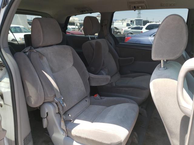 2010 TOYOTA SIENNA CE 5TDKK4CC1AS324931