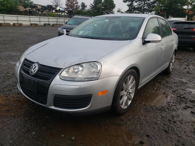 2010 VOLKSWAGEN JETTA WOLF 3VWRA7AJ4AM062677