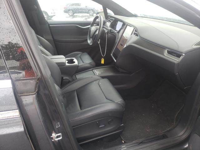 2017 TESLA MODEL X 5YJXCBE20HF065813