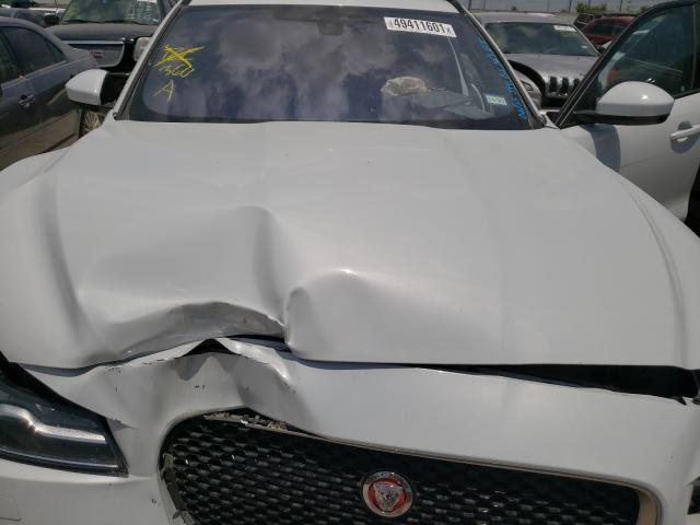 2017 JAGUAR F-PACE S SADCM2BV8HA096086