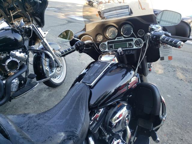 2007 HARLEY-DAVIDSON FLHTCUI 1HD1FC4177Y661400
