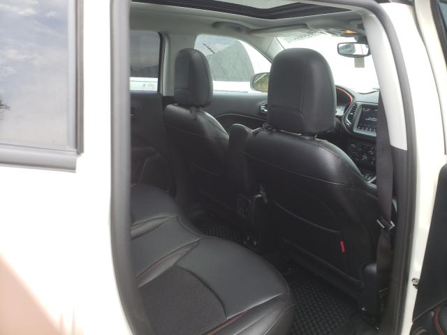 2019 JEEP COMPASS TR 3C4NJDDB0KT683877