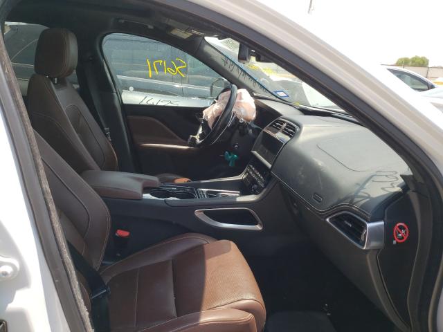 2017 JAGUAR F-PACE S SADCM2BV8HA096086