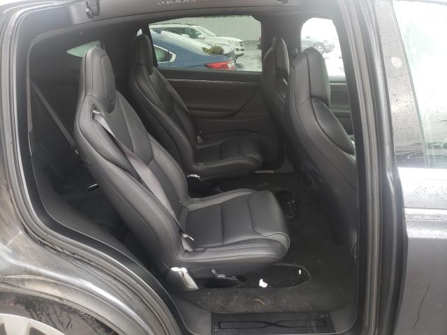 2017 TESLA MODEL X 5YJXCBE20HF065813