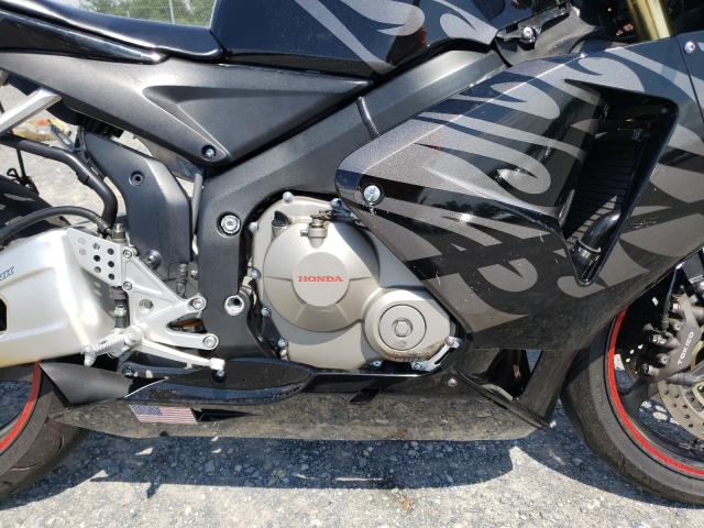 2005 HONDA CBR600 RR JH2PC37055M208153