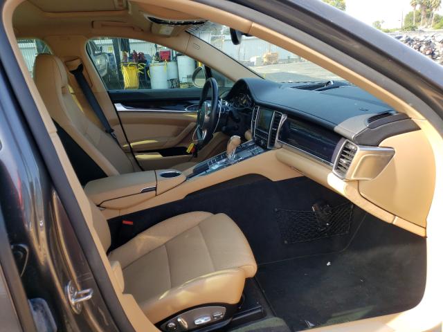 2016 PORSCHE PANAMERA 2 WP0AA2A79GL002136