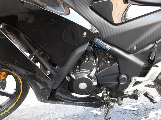 2015 HONDA CBR300 R MLHNC5113F5100569