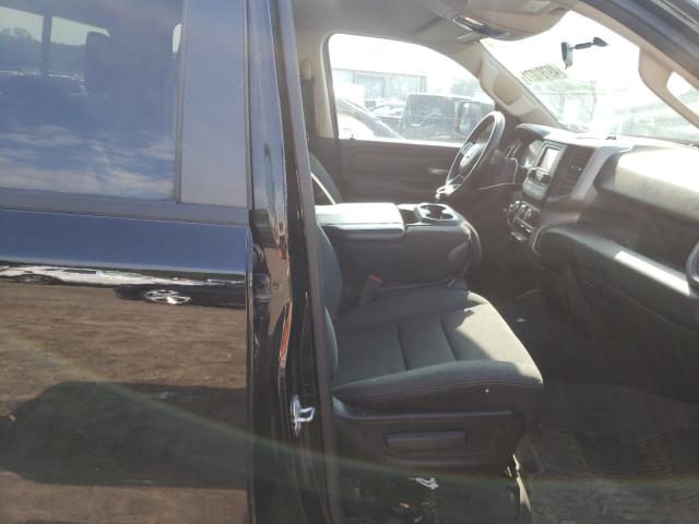 2019 RAM 1500 TRADE 1C6SRFCT5KN572234