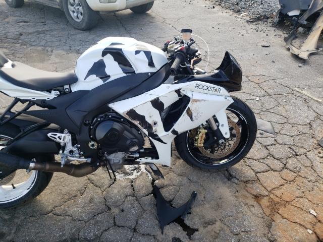 2014 SUZUKI GSX-R1000 JS1GT78A0E2102092