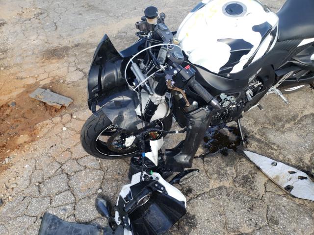 2014 SUZUKI GSX-R1000 JS1GT78A0E2102092