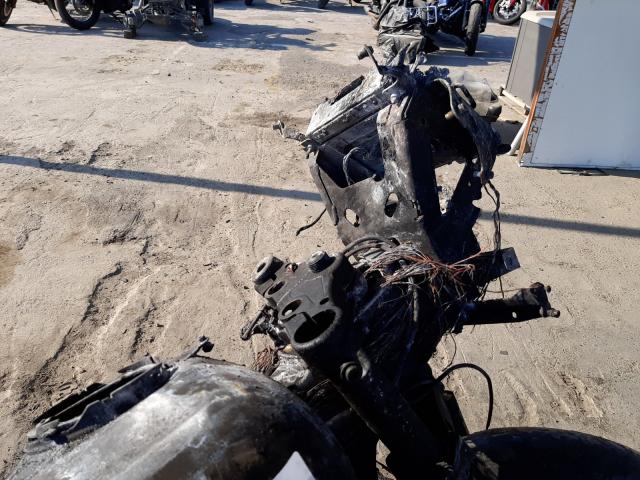 2020 HARLEY-DAVIDSON FLTRXS 1HD1KTP24LB607789