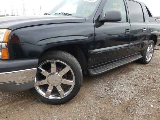 2004 Chevrolet Avalanche K1500 VIN: 3GNEK12T44G205553 Lot: 49910491